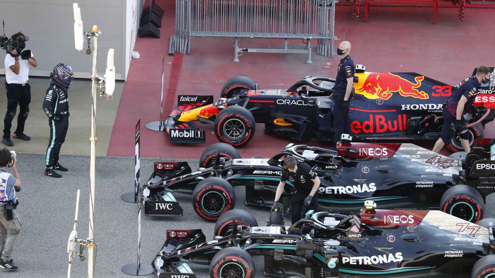 Los monoplazas de Hamilton, Verstappen y Bottas en Montmeló