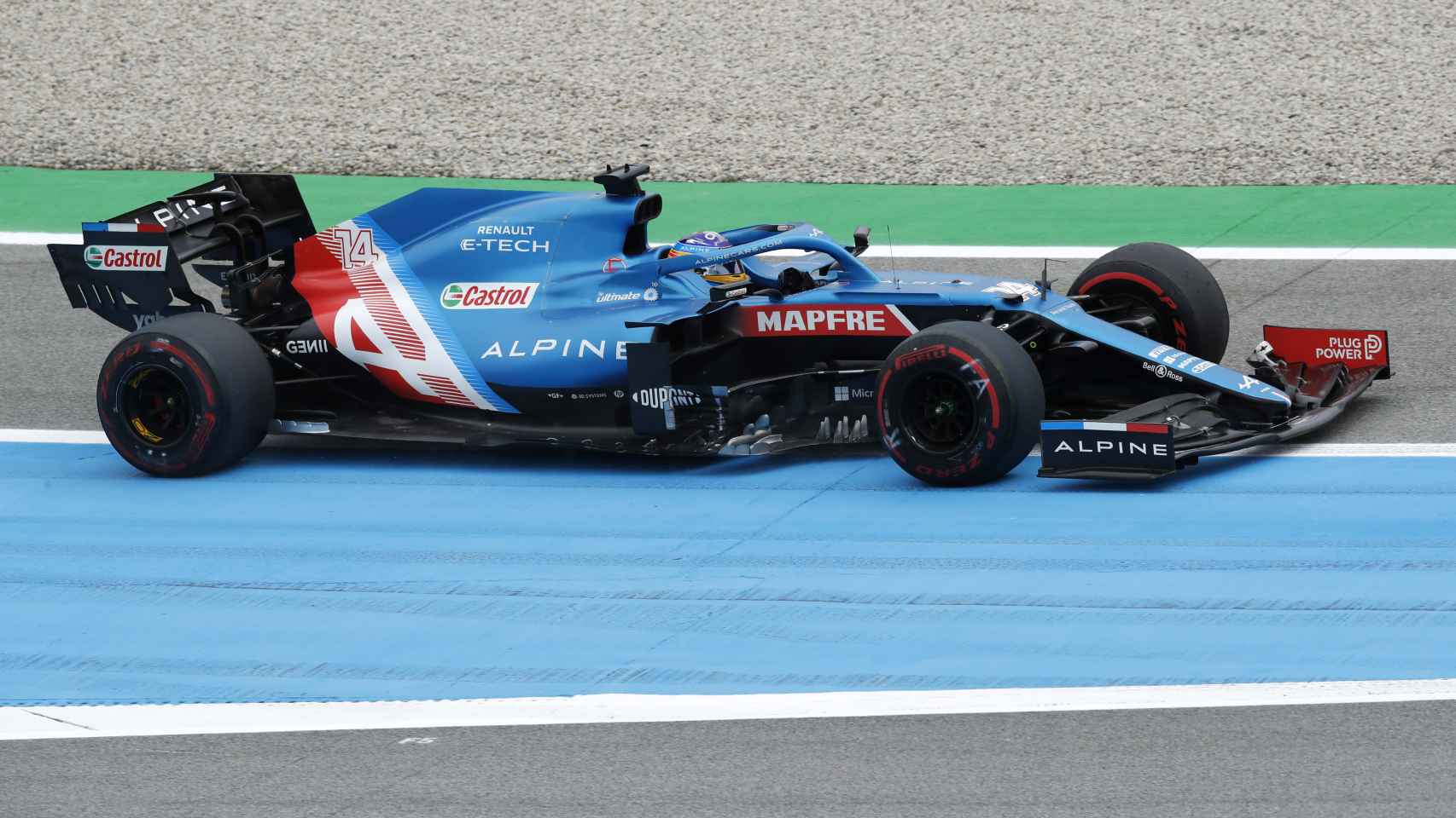 Fernando Alonso con problemas en el Gran Premio de España de F1