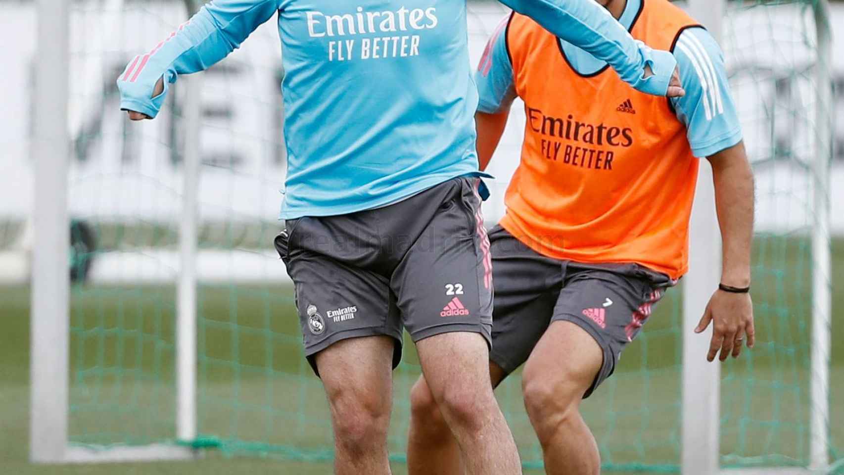 Isco Alarcón y Eden Hazard, durante un entrenamiento con el Real Madrid