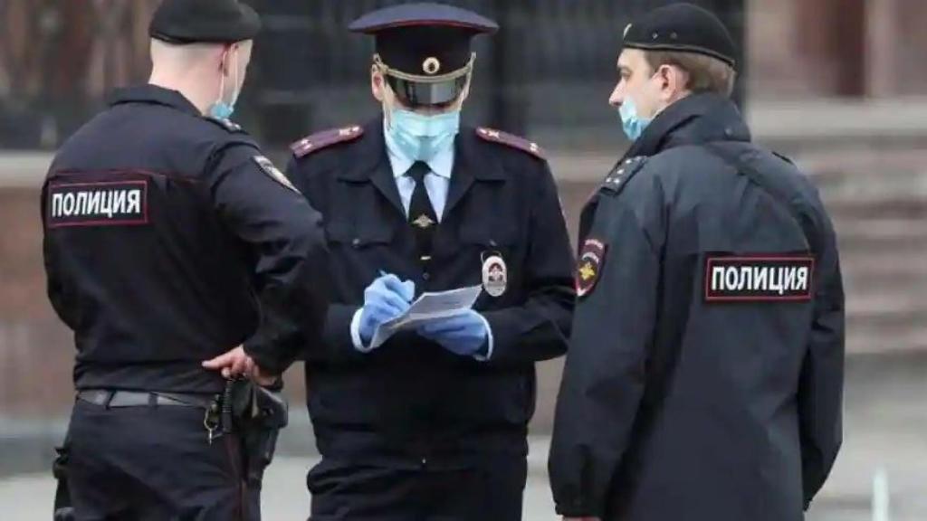 La policía en el lugar de los hechos.