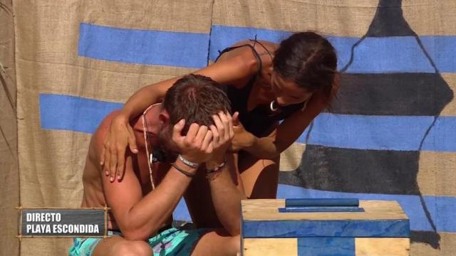 'Supervivientes': Melyssa se encarga de que comunicar a Tom Brusse que Sandra Pica le deja