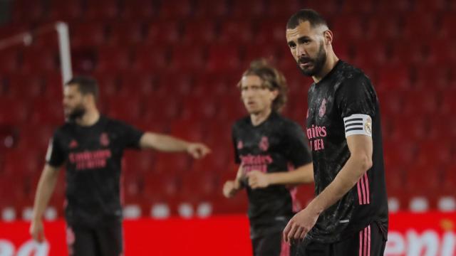 Benzema y Modric, durante el partido frente al Granada