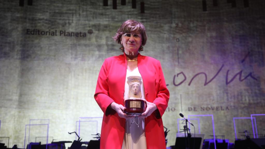 Nativel Preciado con el premio