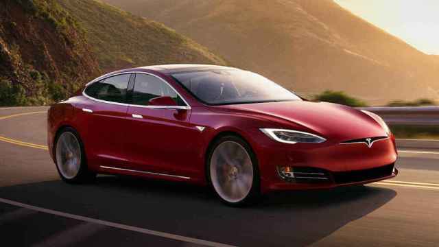 Tesla Model S, un coche 100% eléctrico.