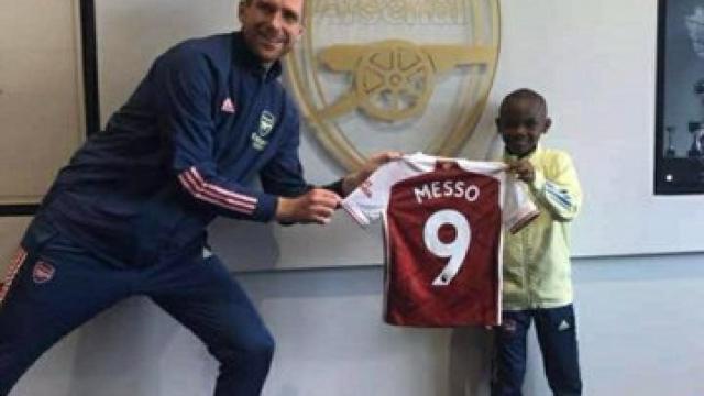 Leo Messo ficha por el Arsenal