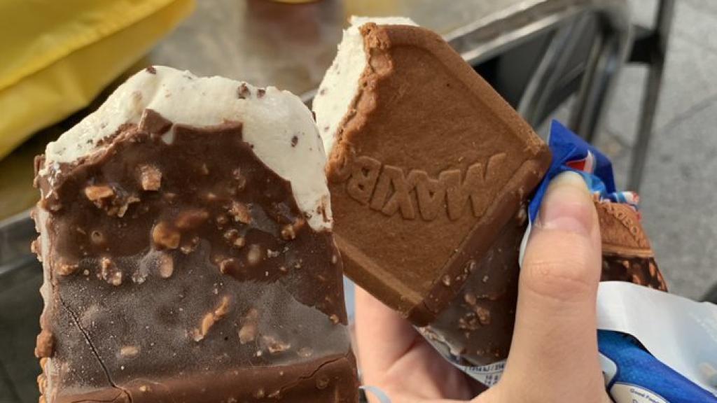 El Maxibom, ¿se empieza por la galleta o por el chocolate?