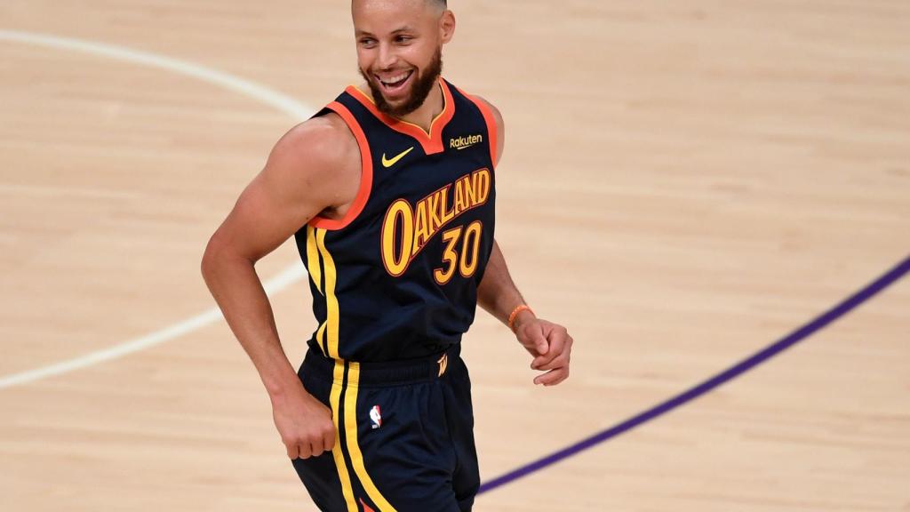 Stephen Curry durante un partido con los Golden State Warriors