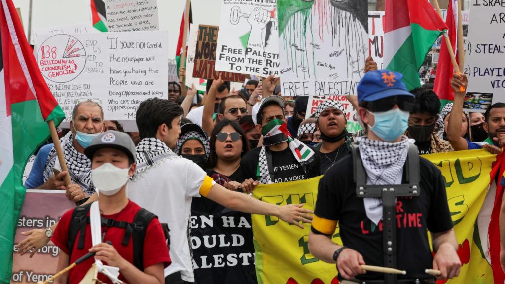 Manifestantes a favor de Palestina en Nueva York.