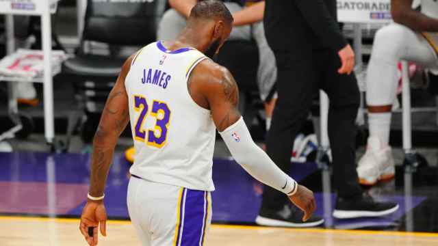 LeBron James, derrotado en su partido contra los Phoenix Suns en los playoffs de la NBA 2021