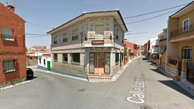 La fachada del estanco que ha sido atracado en Menasalbas (Google Maps)