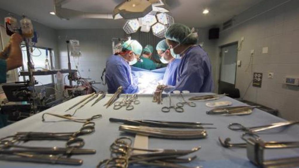 Un quirófano del Hospital Infantil del Virgen del Rocío de Sevilla.