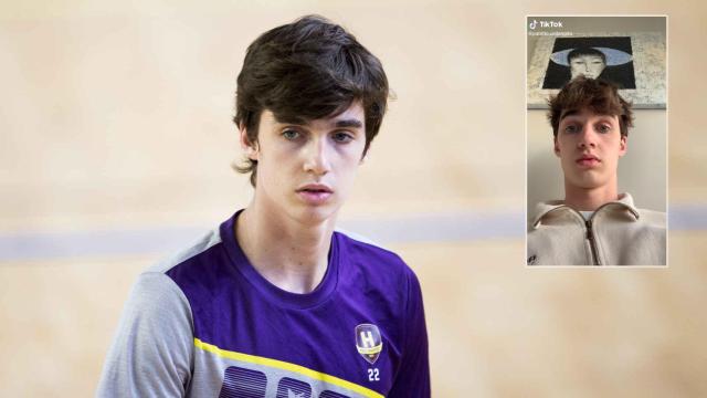 Pablo Urdangarin, durante un juego de balonmano en Francia.