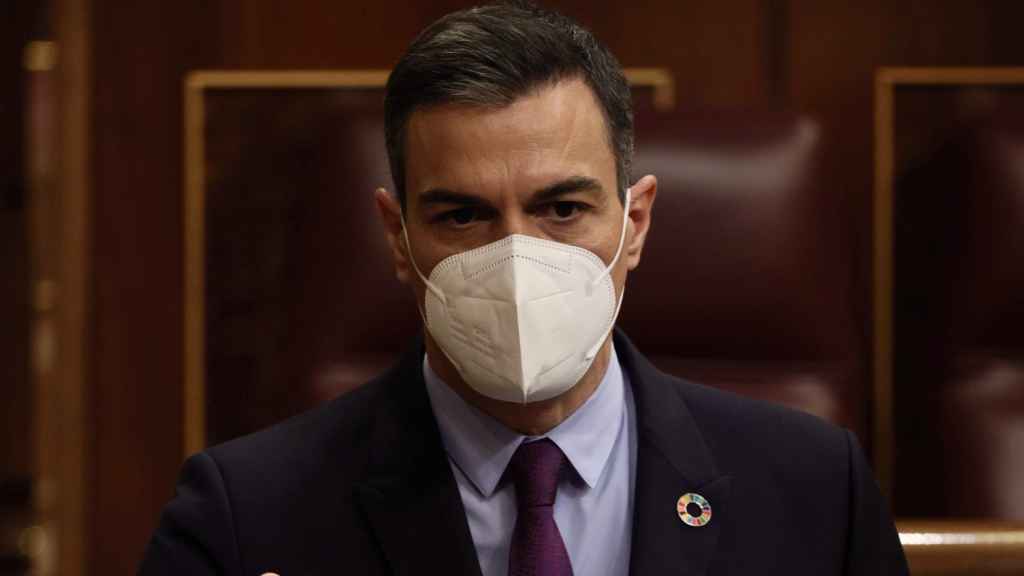 Pedro Sánchez defiende los indultos a los políticos condenados por el 1-O en la sesión de control del Congreso.