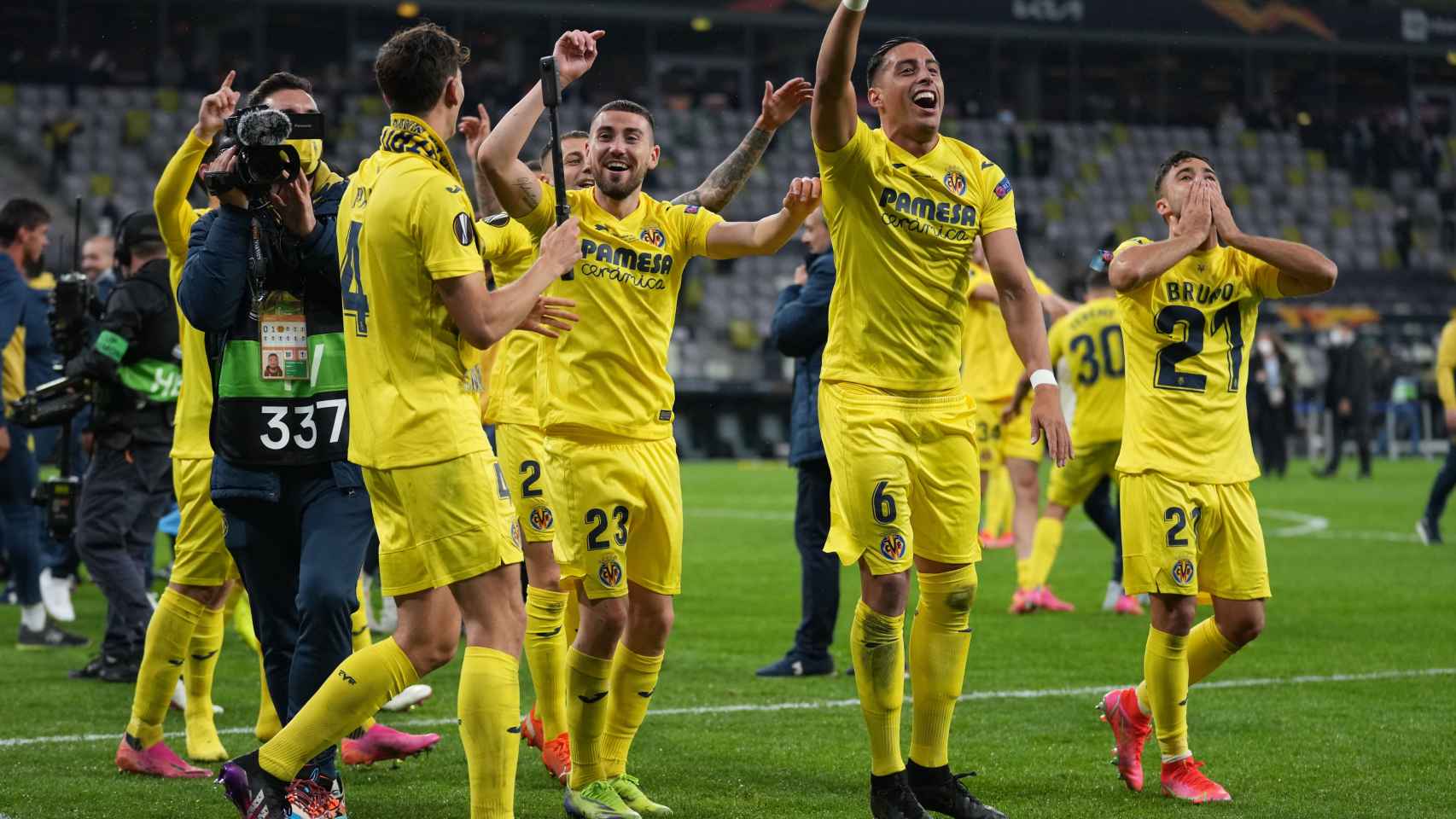 Celebración de los jugadores del Villarreal tras ganar la Europa League