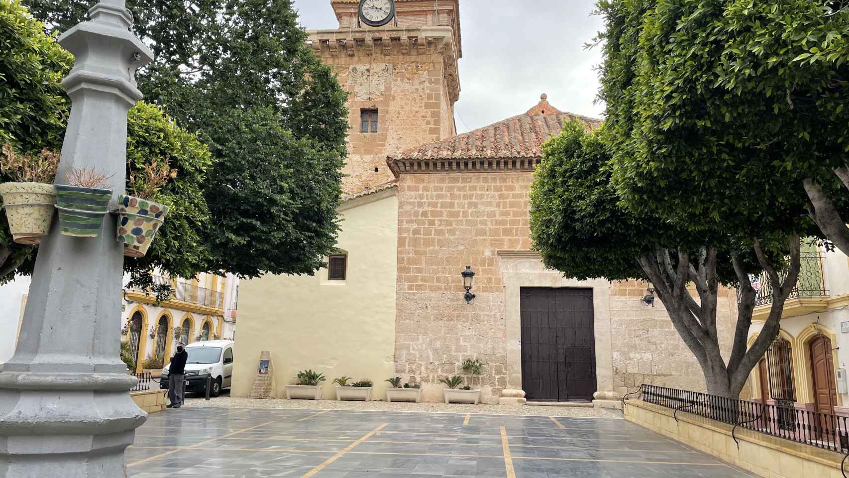Plaza de la Iglesia de Níjar.