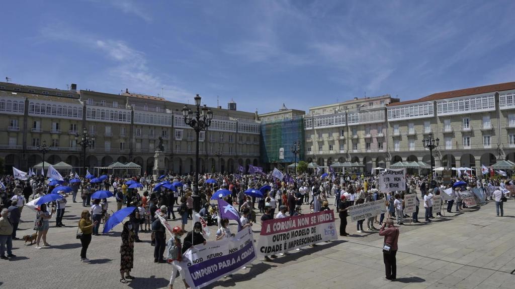 Manifestación por el puerto en A Coruña.