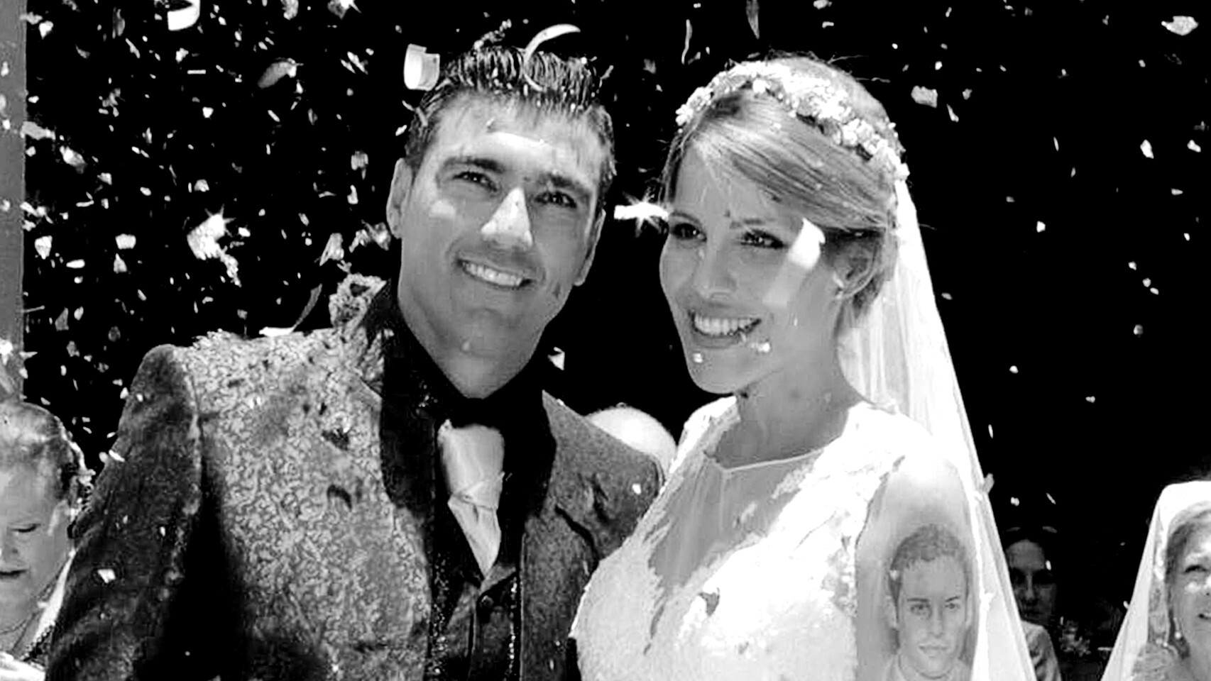 José Antonio Reyes y Noelia López el día de su boda en Sevilla.