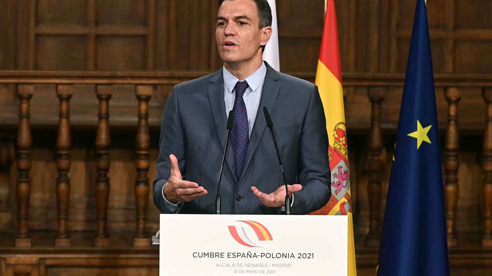 Pedro Sánchez, presidente del Gobierno, durante la cumbre bilateral con Polonia, en Alcalá de Henares.
