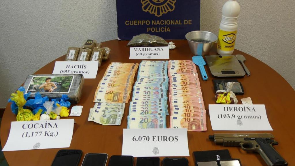 Nueve detenidos por tráfico de drogas en Ribeira (A Coruña) con cocaína, hachís y heroína