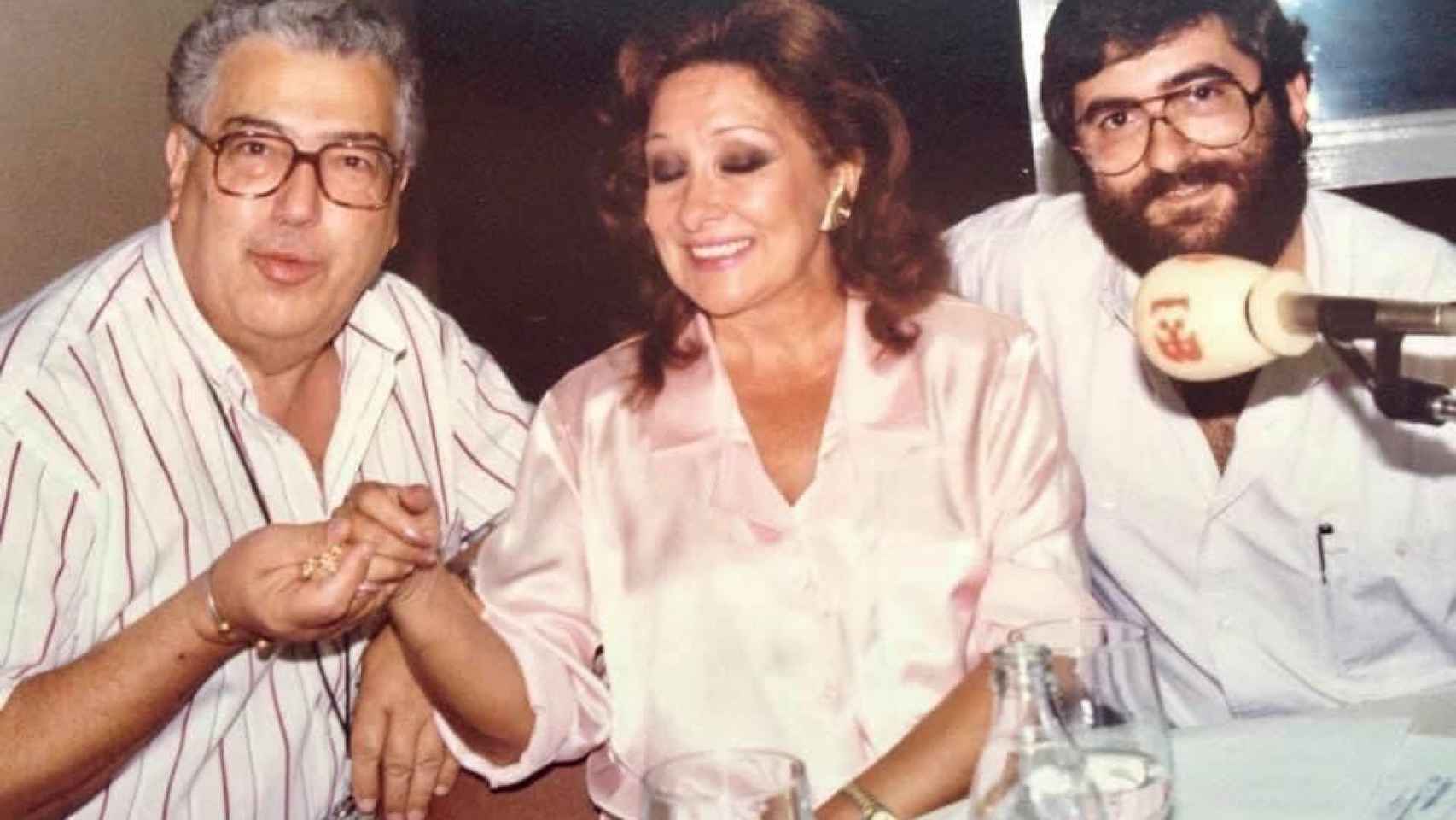 La leyenda radiofónica José Luis Pecker, la coplista Marifé de Triana y el periodista murciano Albert Castillo.