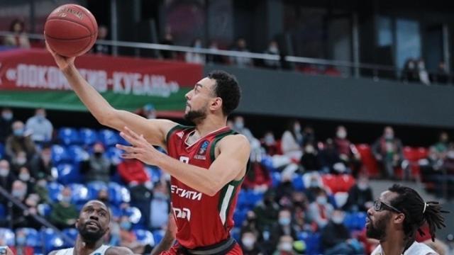 Nigel  Williams-Goss durante un partido con Lokomotiv Kuban