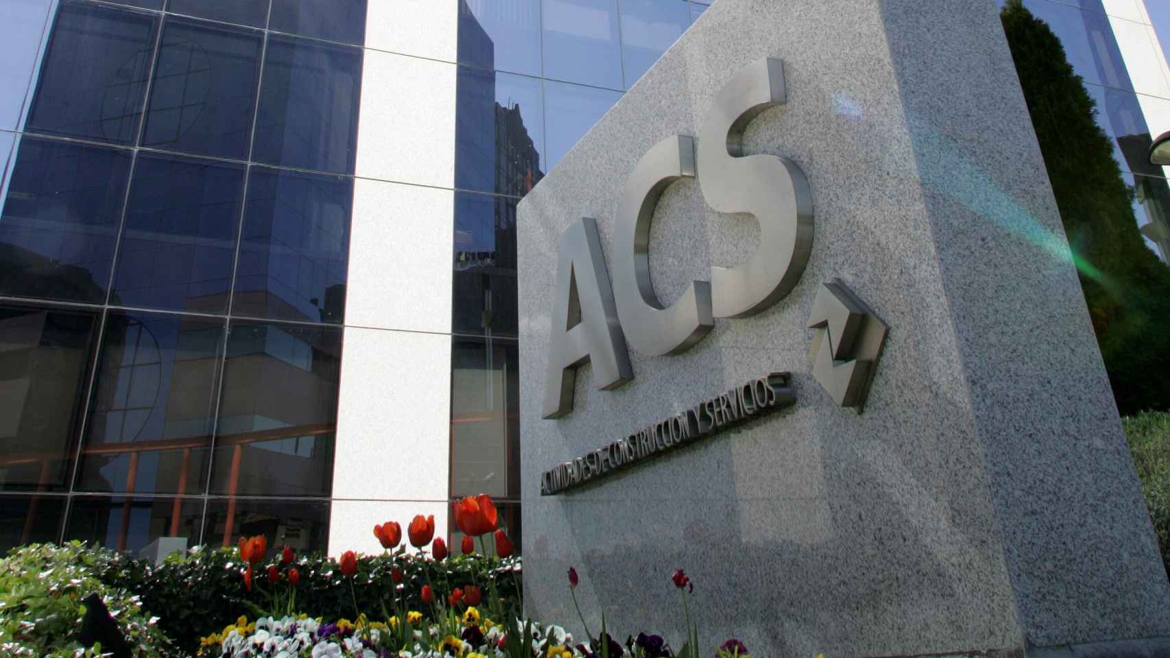 Entrada a las oficinas centrales de ACS.