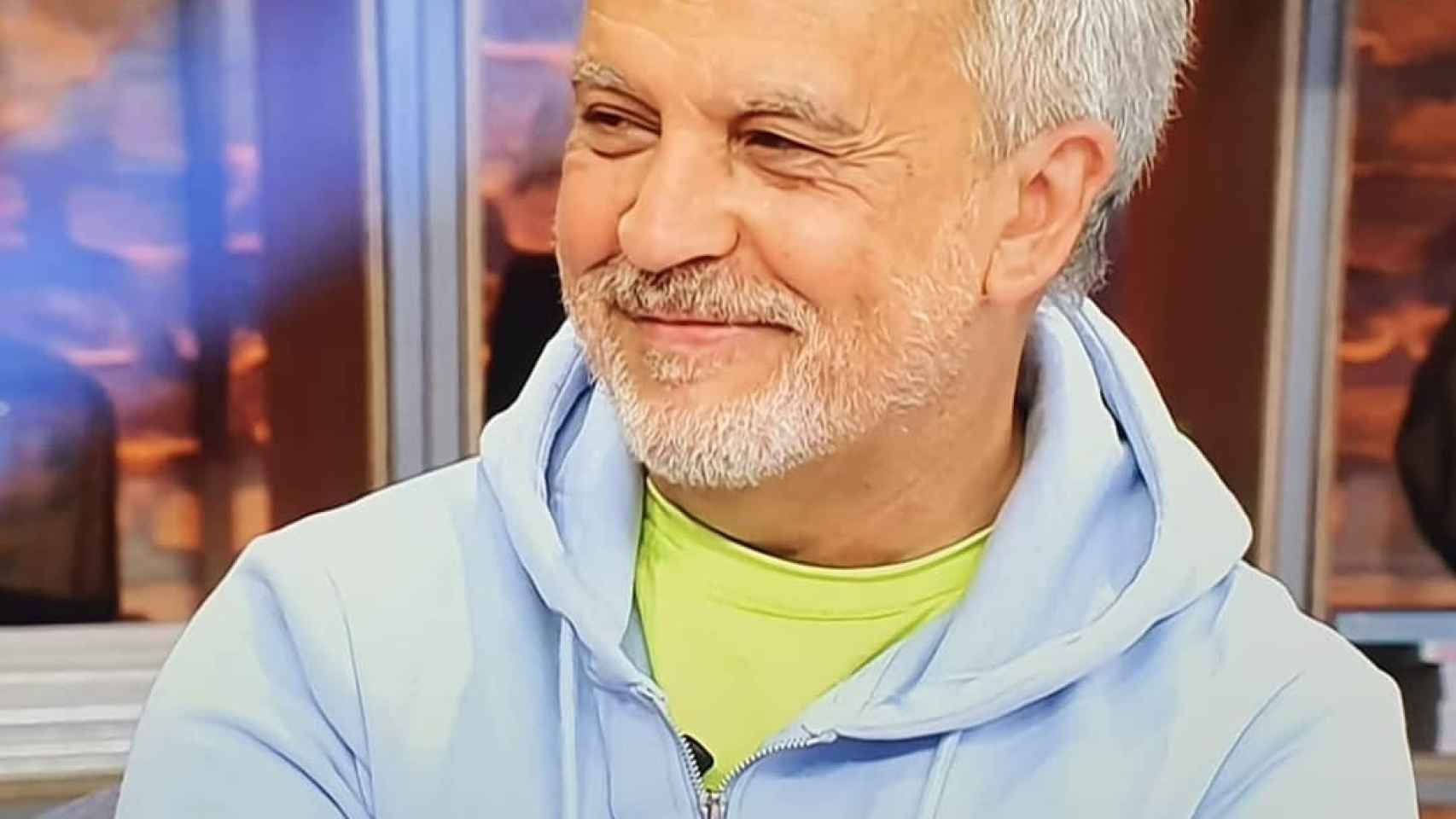 Enrique del Pozo durante su regreso a Telecinco, al espacio 'Viva la vida'.