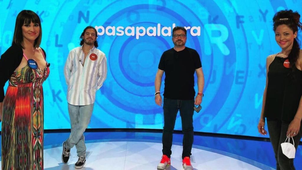 Quiénes son los invitados de hoy de ‘Pasapalabra’: Paco Collado, Irene Villa, Roi Méndez y Patricia Pérez.