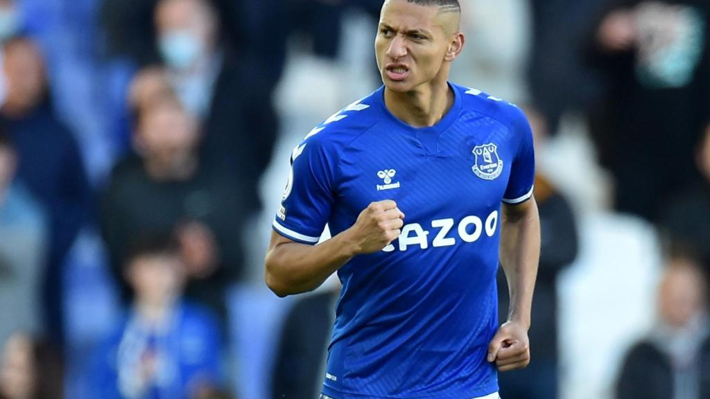 Richarlison celebra un gol con el Everton