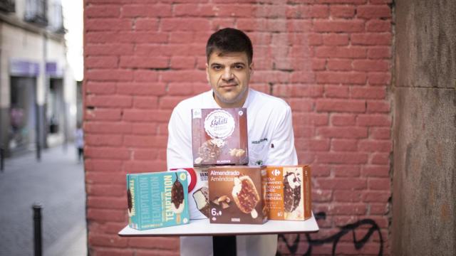 Los helados almendrados probados por Samuel Serrano, repostero profesional de La Barra Dulce.