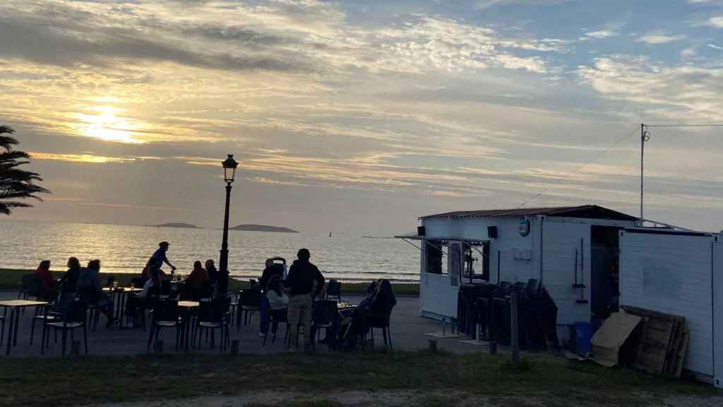 Nigrán (Pontevedra) pone en marcha la temporada de chiringuitos de playa con ocho puestos
