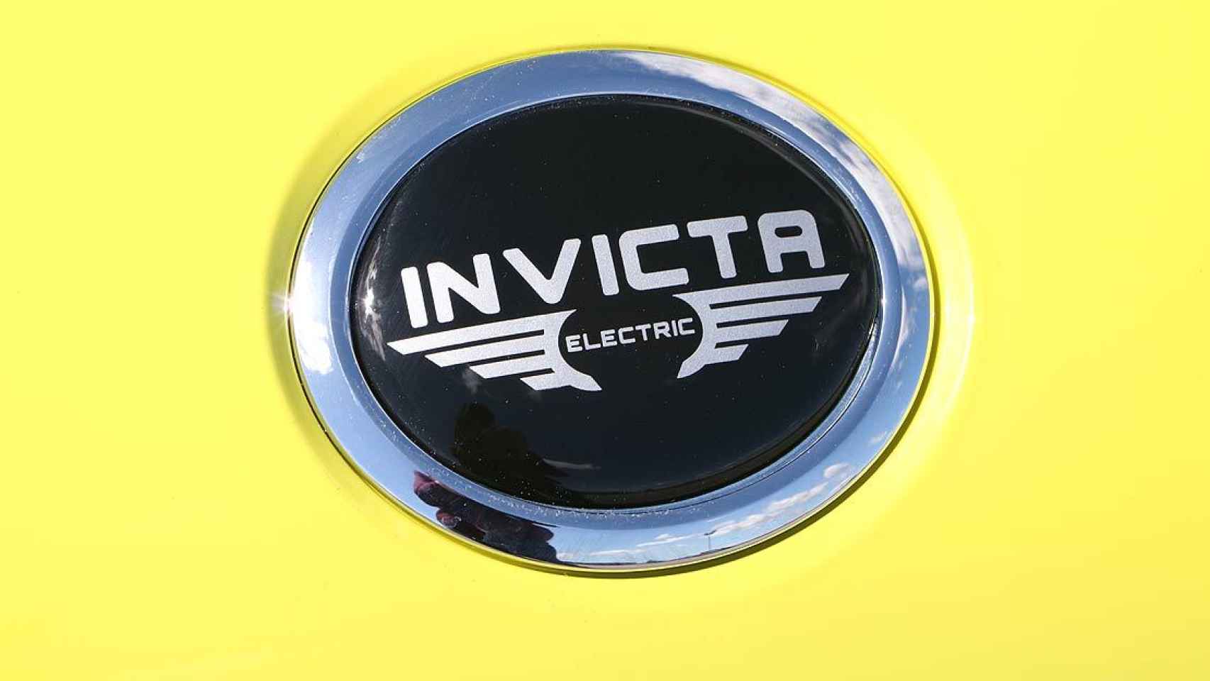 En España se vende como Invicta y en otros países com Zhidou.