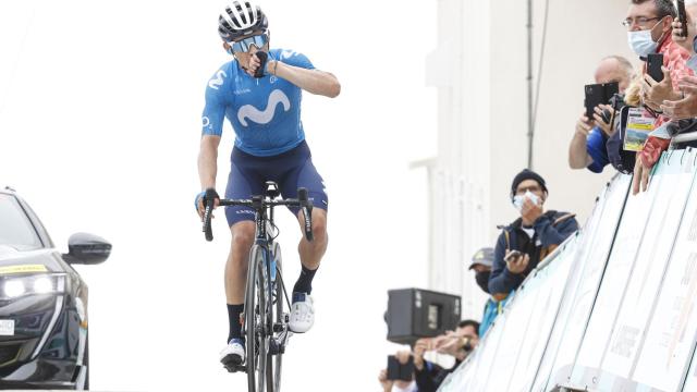 Miguel Ángel López celebra el triunfo en la Mont Ventoux Denivele Challenge