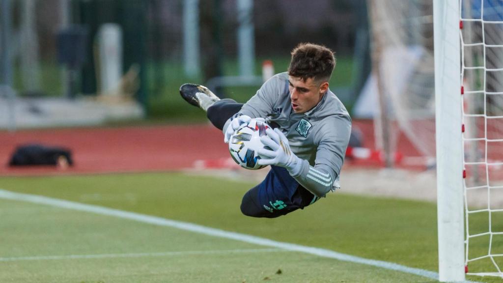 Kepa Arrizabalaga, entrenando con la Selección