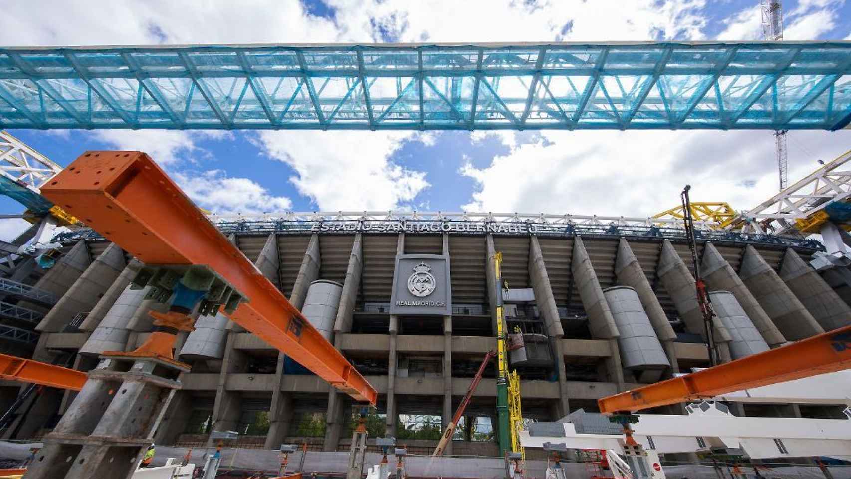 El estadio Santiago Bernabéu en obras