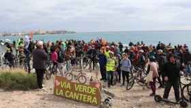 300 ciclistas se manifiestan por la 'Vía Verde de La Cantera' en febrero de 2019