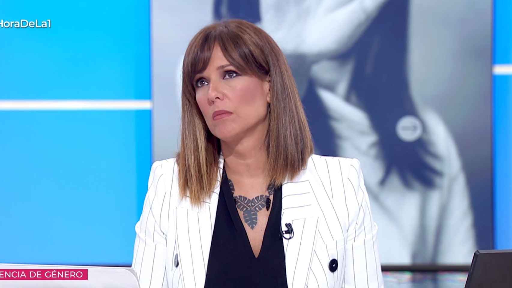 Mónica López intervino varias veces para rebatir el discurso de Villalobos.