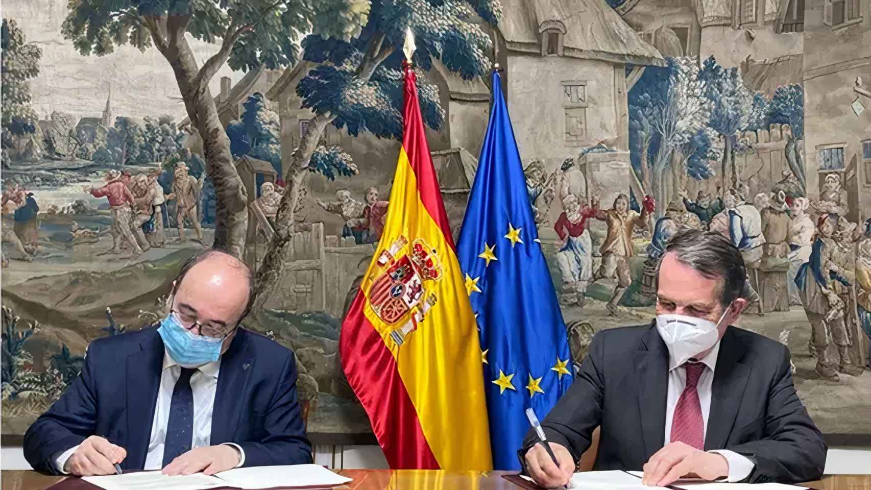 Caballero e Iceta firman un convenio que canaliza a la FEMP una subvención de 2,1 millones