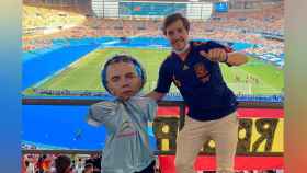 Borja Torea con Iago Aspas, en el Olímpico de La Cartuja viendo a España