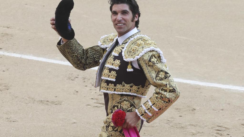 Cayetano Rivera, durante la corrida de toros en la Feria de San Isidro 2018.