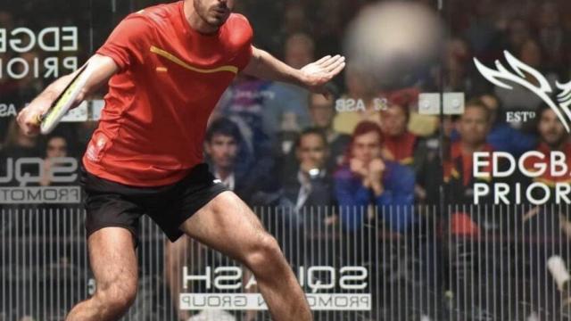 Iker Pajares, durante un partido de squash