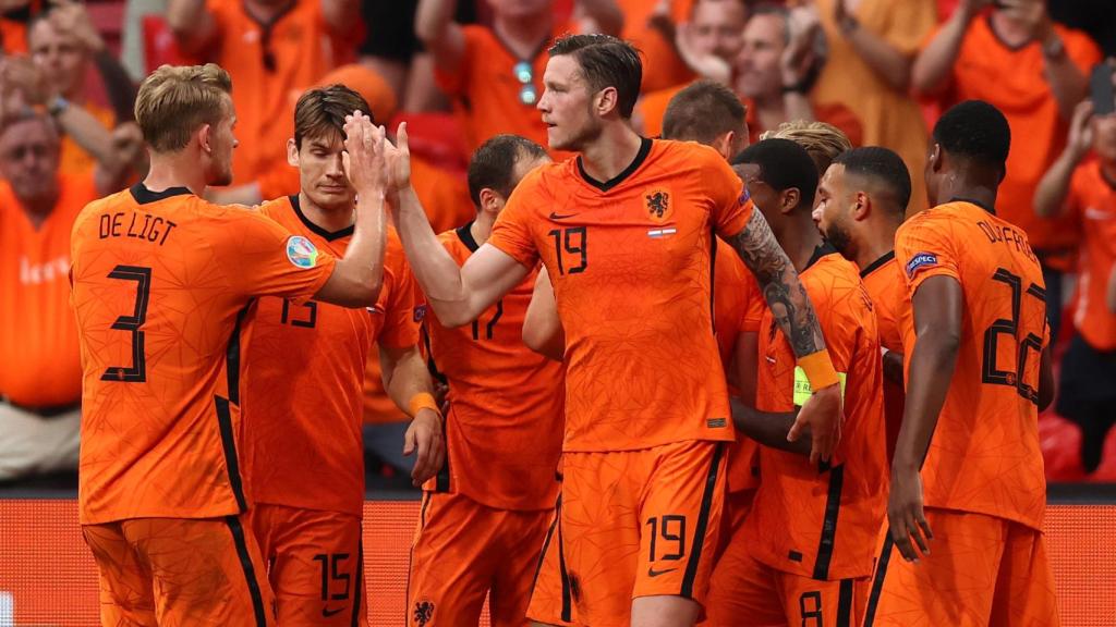 La selección de Países Bajos celebrando un gol en la Eurocopa