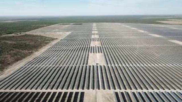 FRV desarrolla su primer proyecto híbrido de energía solar y baterías en Australia