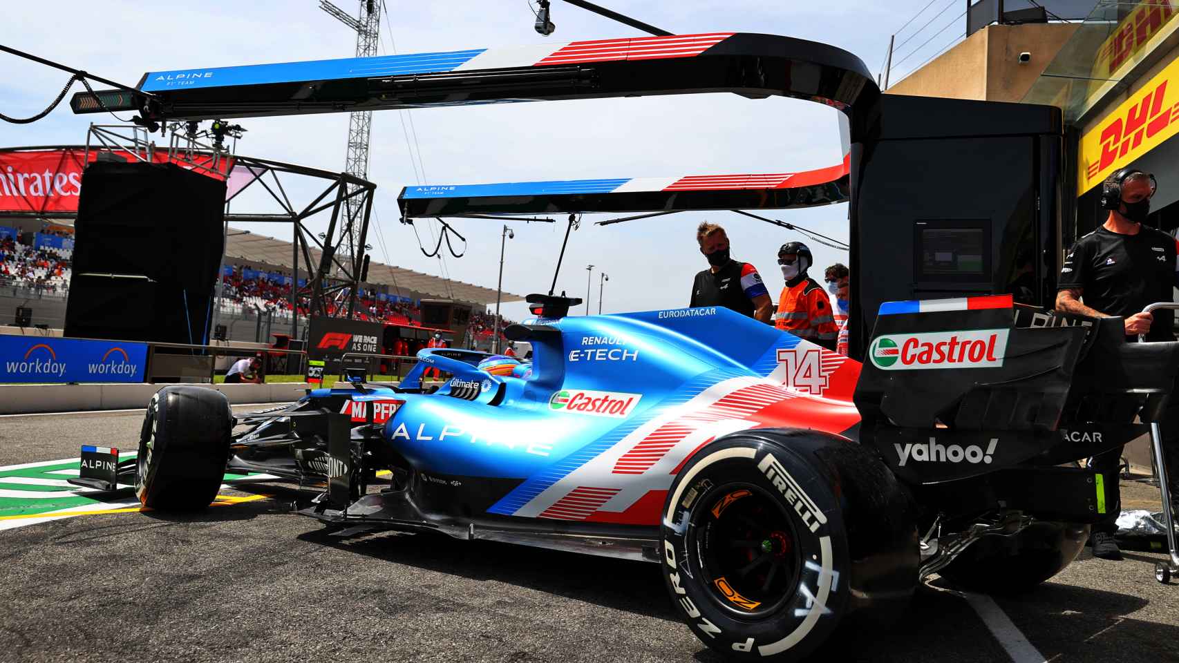 Fernando Alonso y su A521 en el Gran Premio de Francia