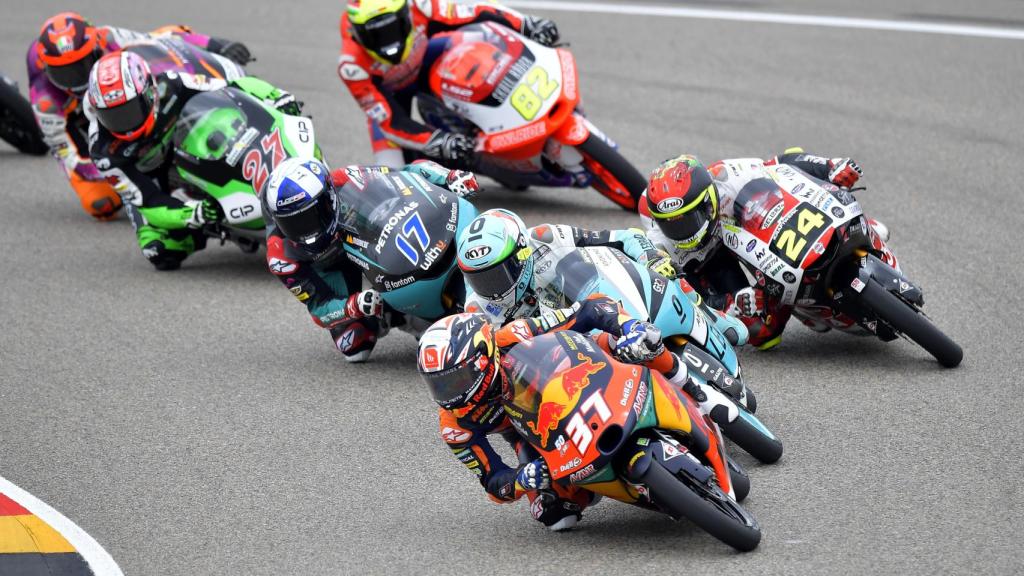 Pedro Acosta durante la carrera de Moto3 en el GP de Alemania