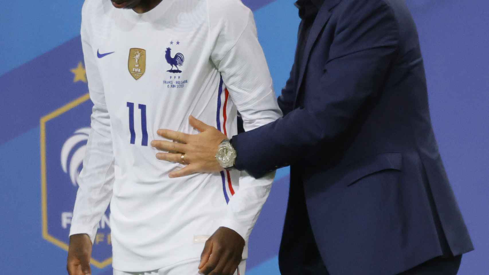 Ousmane Dembélé y Didier Deschamps, durante la Eurocopa