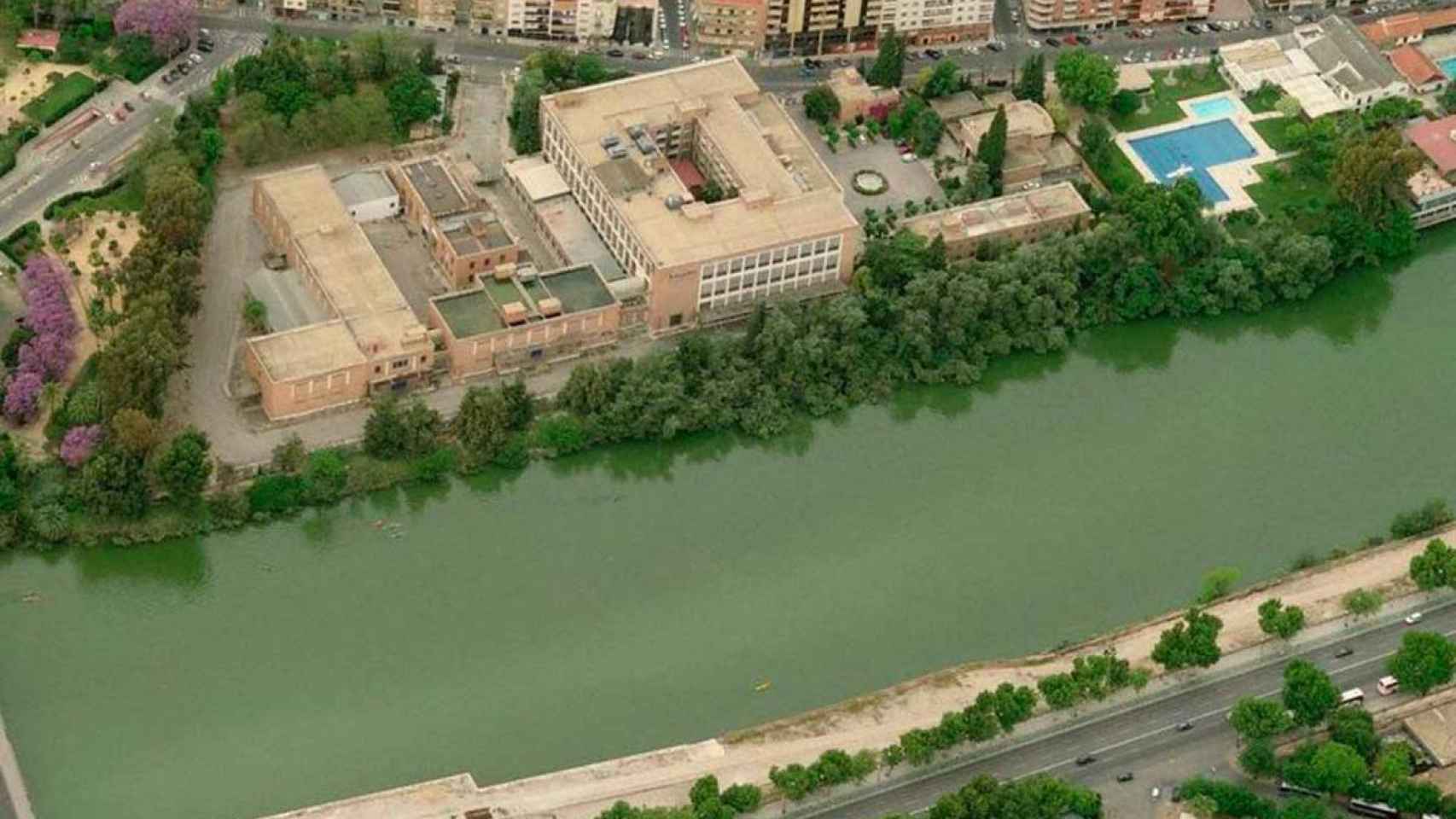Vista aérea de la Antigua Fábrica de Tabacos de Altadis en Sevilla.