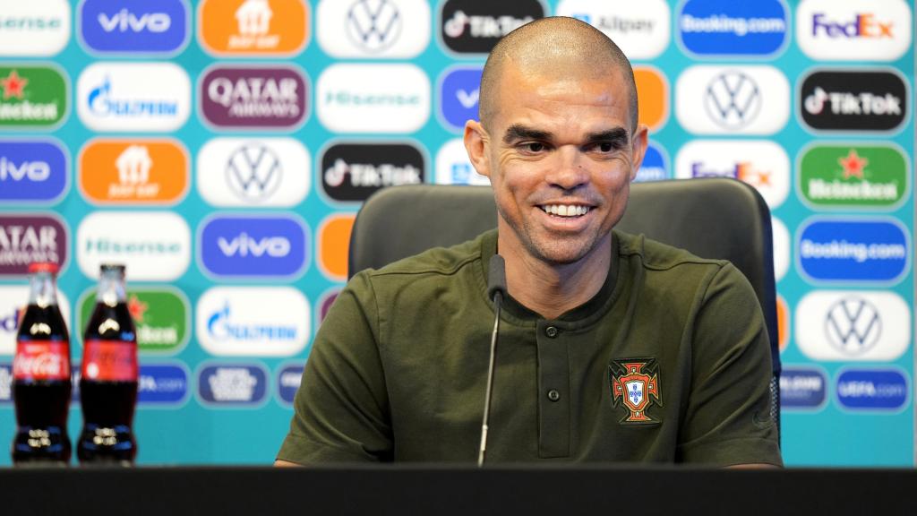 Pepe, en rueda de prensa con la selección de Portugal