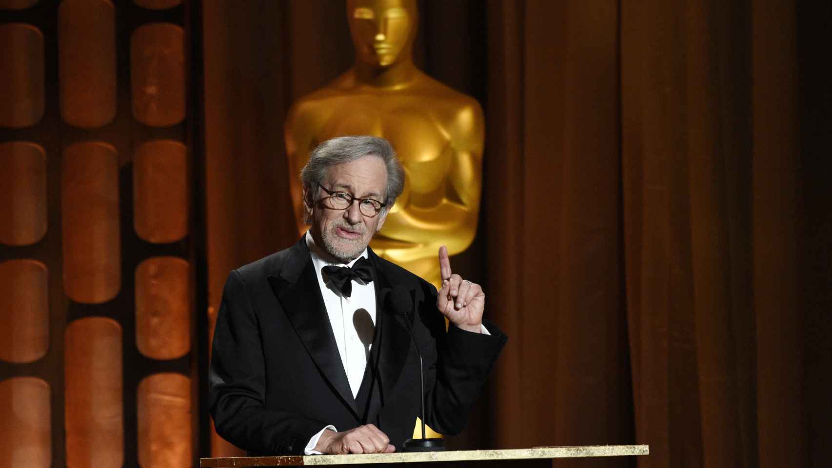 Steven Spielberg también se alía con Netflix.