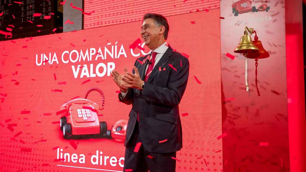 El CEO de Línea Directa, Miguel Ángel Merino, en el toque de campana de su estreno en bolsa.